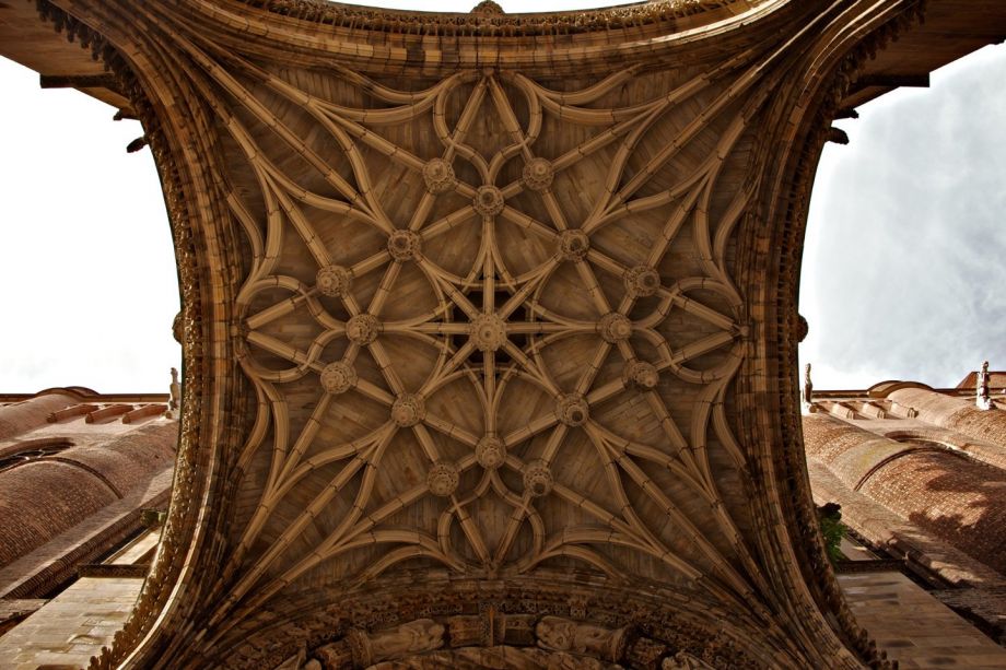 medieval architecture details